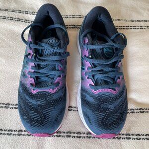Asics Gel-Nimbus 23 Running Shoes | Women's size 7